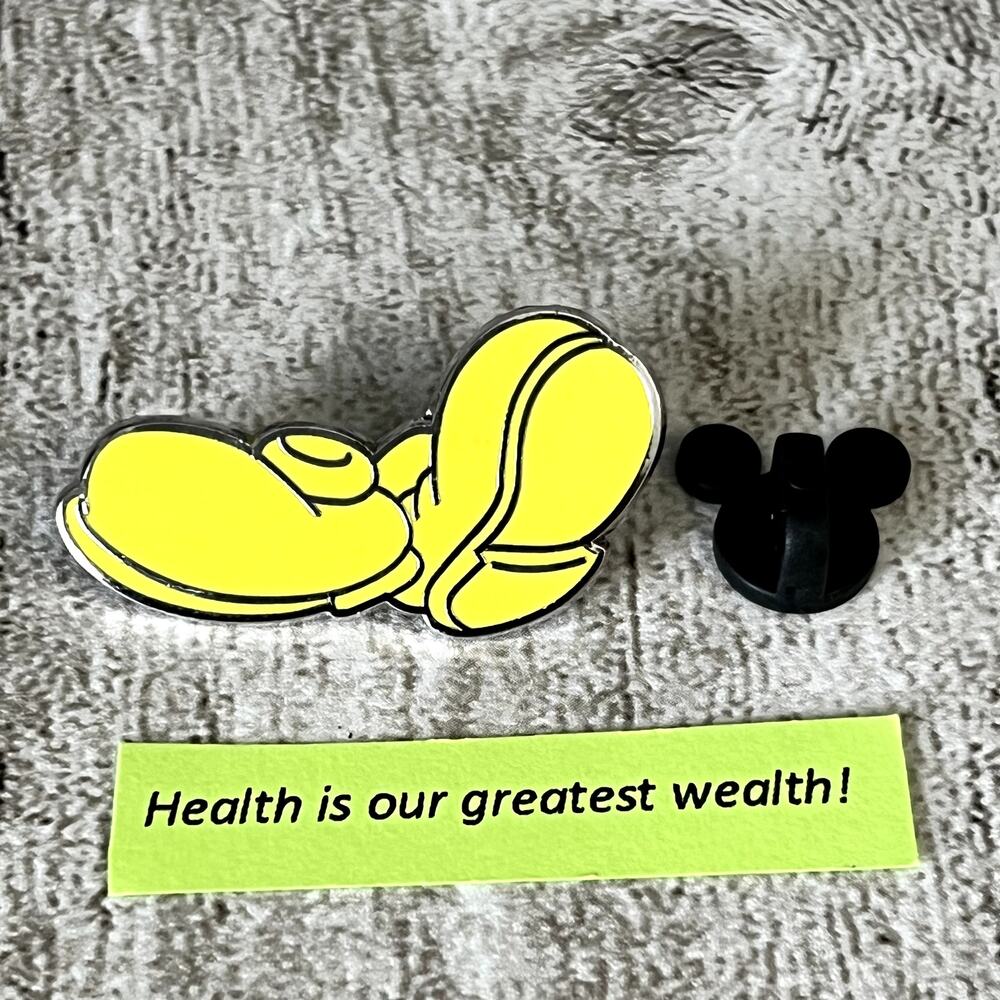 Disney Pin Yellow Mickey Shoes Feet